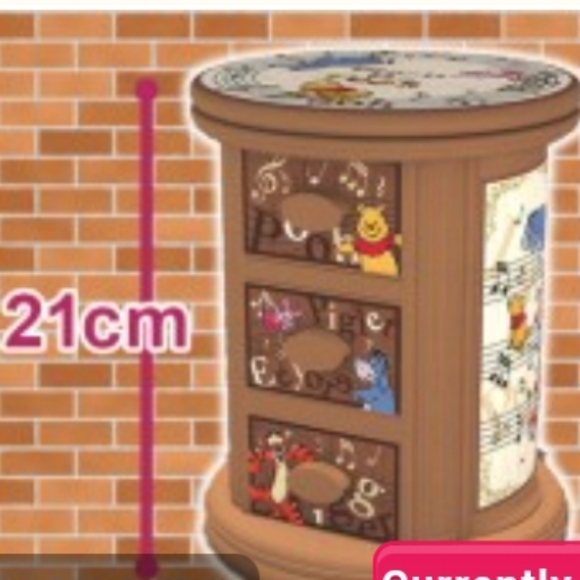 Disney Winnie the Pooh Accessories Box - Picture 5 of 5